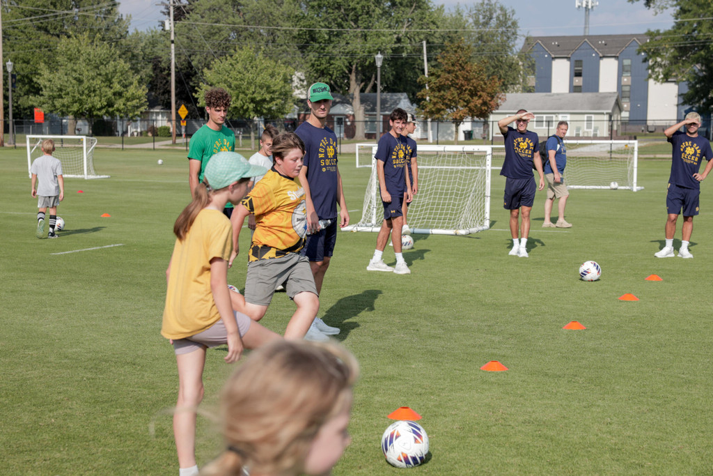 Notre Dame Fighting Irish - Official Athletics Website