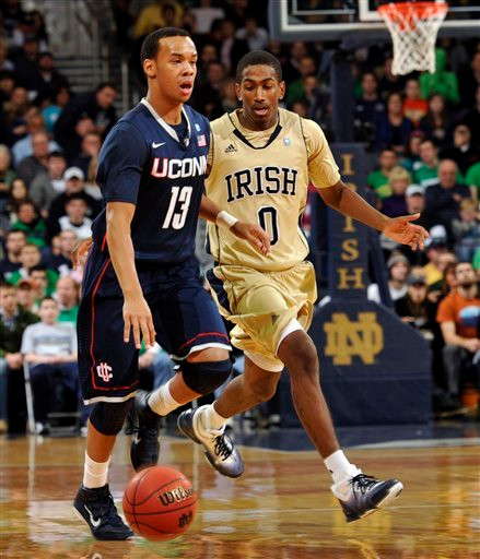 No. 14 Irish Topple No. 8 Connecticut In 73-70 Thriller (AP)
