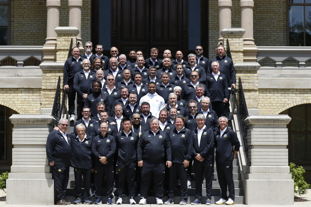 Notre Dame Fighting Irish - Official Athletics Website