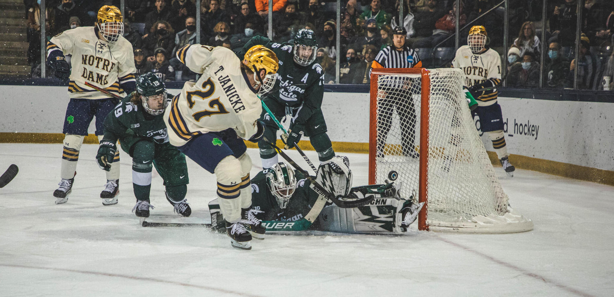 #8 Irish Edged 1-0 In Overtime By Michigan State #8 Irish Edged 1-0 In Overtime By Michigan State