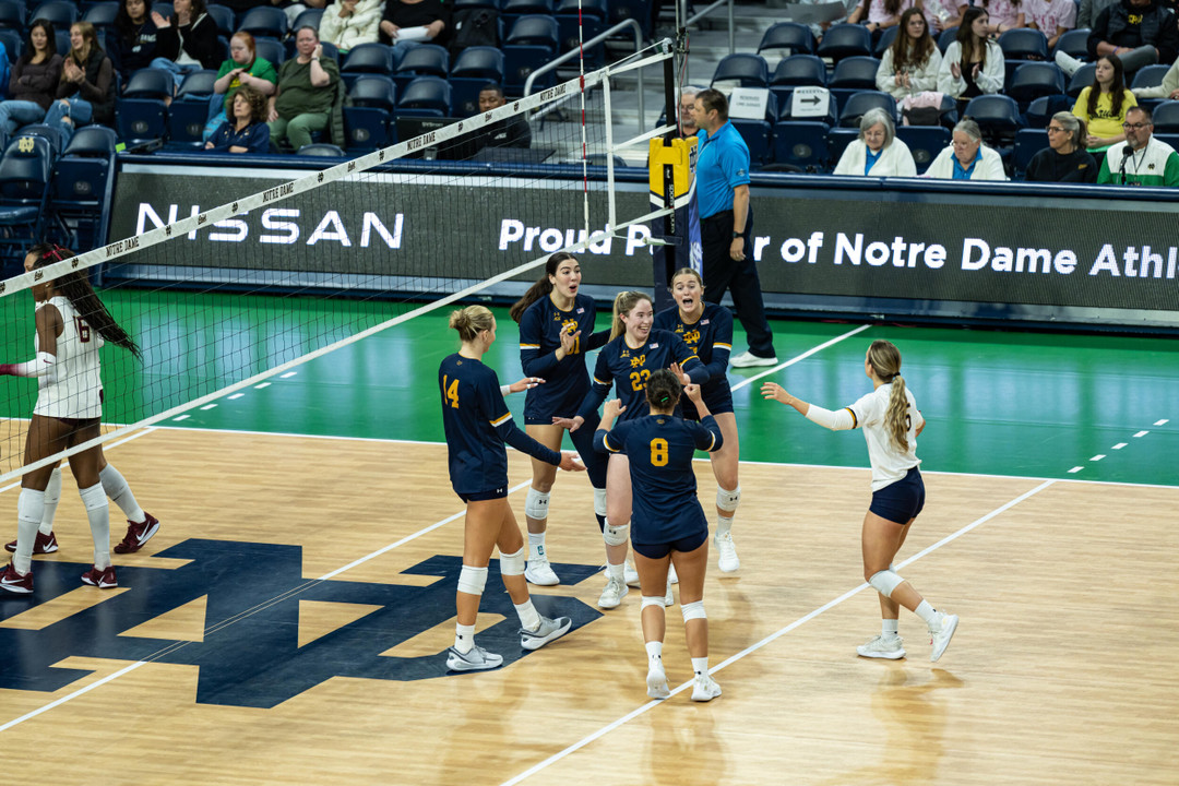 Notre Dame Fighting Irish - Official Athletics Website