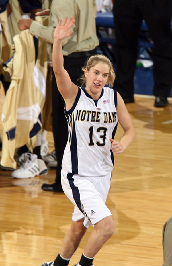 Duffy, Barlow Appear In WBCA Night Of All-Stars Senior guard Megan Duffy played her final game in a Notre Dame uniform on Saturday, scoring two points and dishing out three assists in the WBCA All-Star Challenge, held in Boston. Earlier in the day, Duffy was named a Kodak/WBCA honorable mention All-American for the second consecutive year.