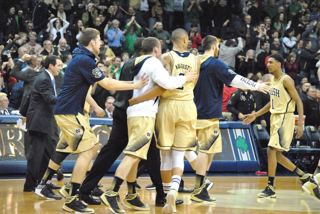 Men's Basketball vs. Louisville