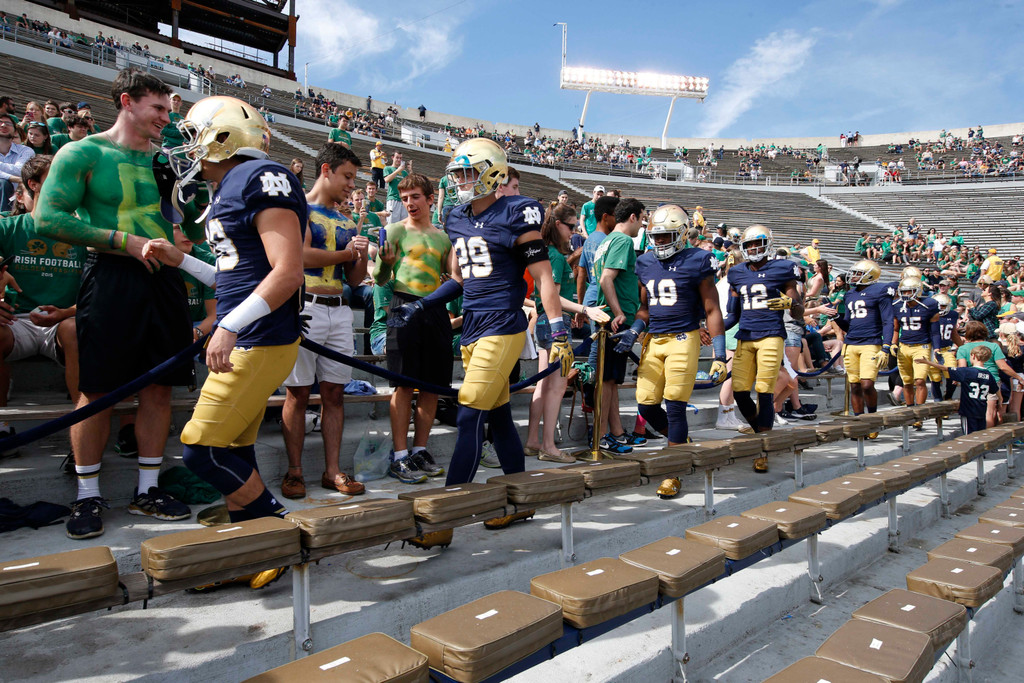 Notre Dame 62, UMass 27