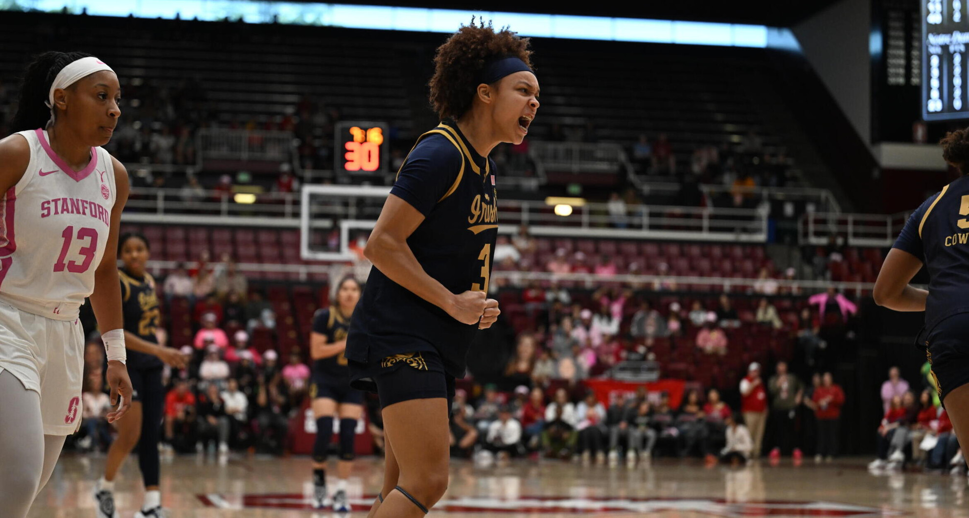 Hidalgo Erupts For 37 In Win Over Stanford Hidalgo Erupts For 37 In Win Over Stanford
