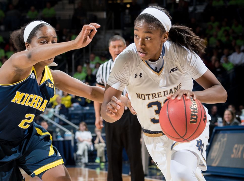 Notre Dame junior All-America guard Jewell Loyd was named the espnW National Player of the Week and the ACC Player of the Week on Monday after averaging 27.5 points and 8.5 rebounds per game in wins over No. 25 DePaul and Michigan last week.