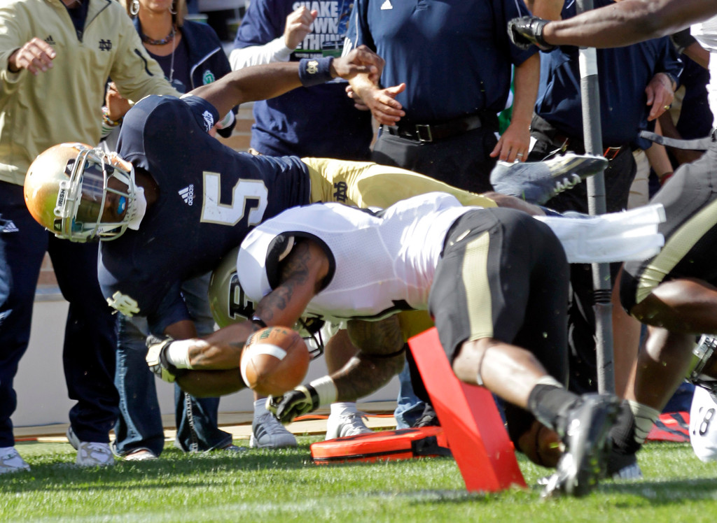 Brindza Kicks No. 22 Notre Dame Past Purdue 20-17 (AP)