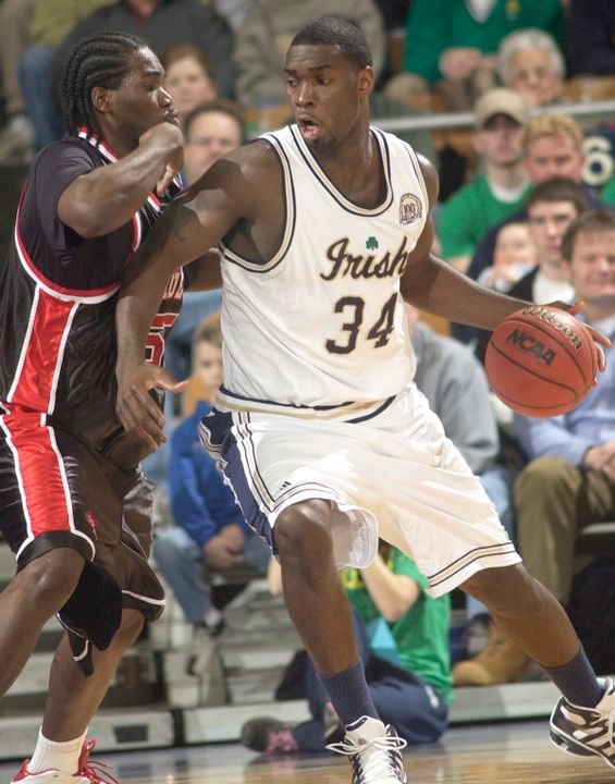 Torin Francis averaged 9.3 points and 7.9 rebounds during the 2004-05 season.