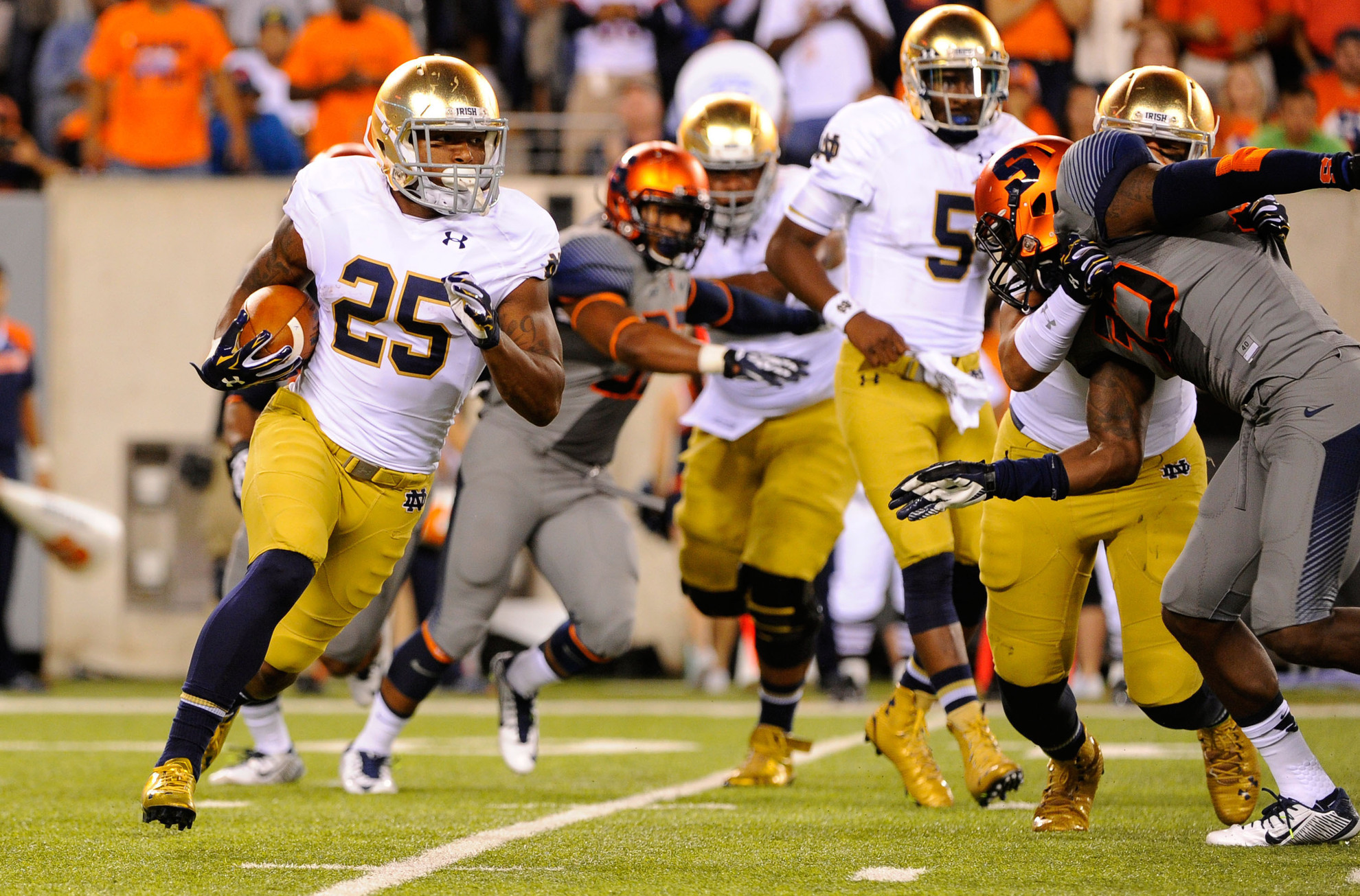 Notre Dame Vs. Stanford Game Notes Notre Dame is ranked No. 9 in the Associated Press poll and No.8 in the Amway Coaches' poll.