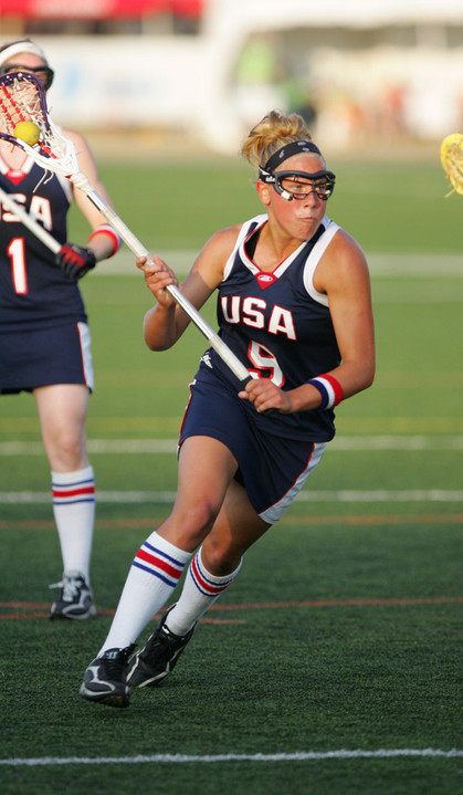 Freshman Shaylyn Blaney finished fourth in scoring with 16 goals and one assist as the U.S. Under-19 team won the Under-19 World Championship (photo by Pellerins Photography).