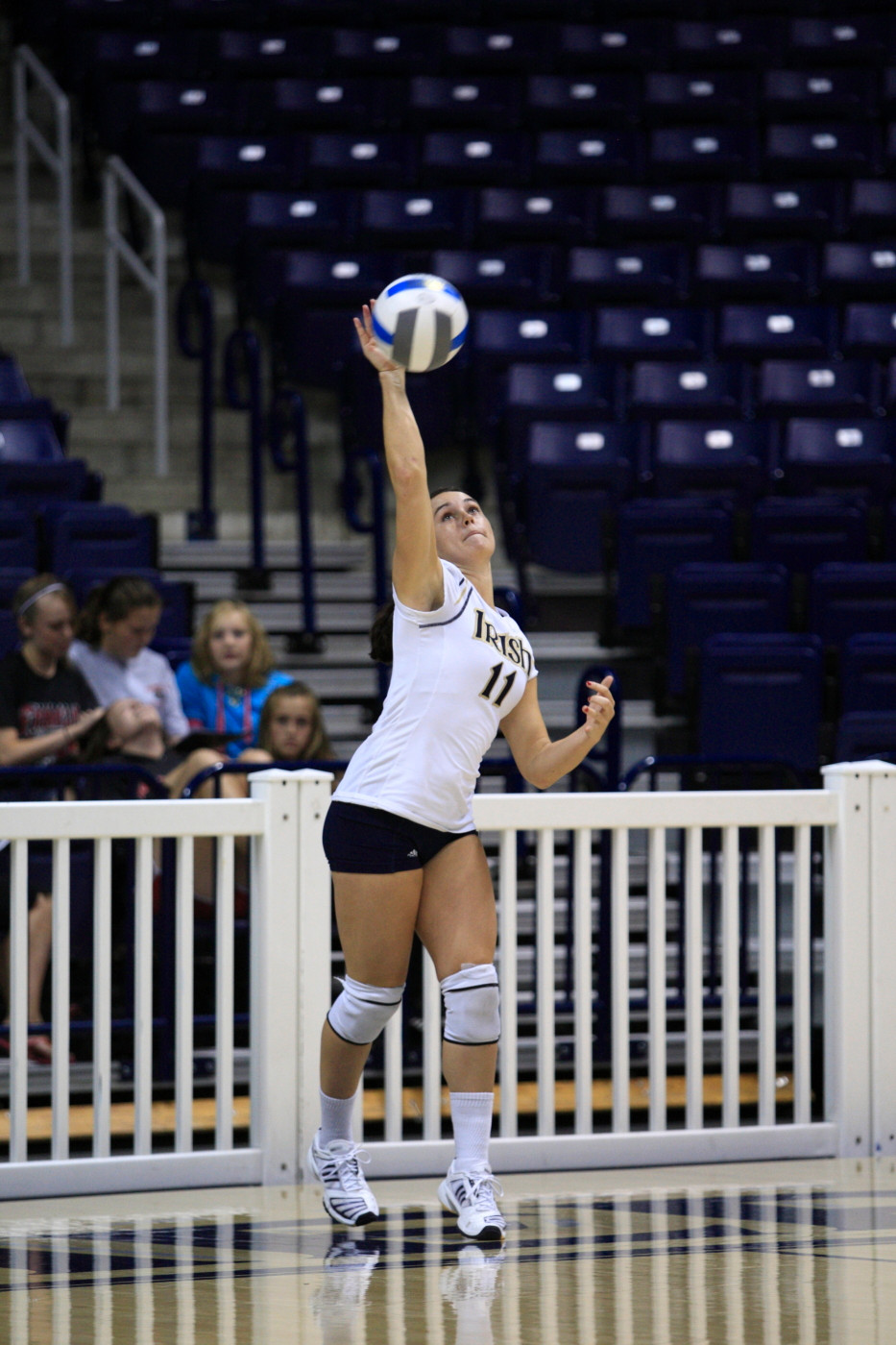 Irish And Bearcats To Tangle On ESPNU Notre Dame and Cincinnati will face off against each other live on ESPNU.