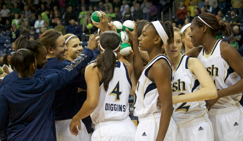 11/1 W. Basketball vs Edinboro