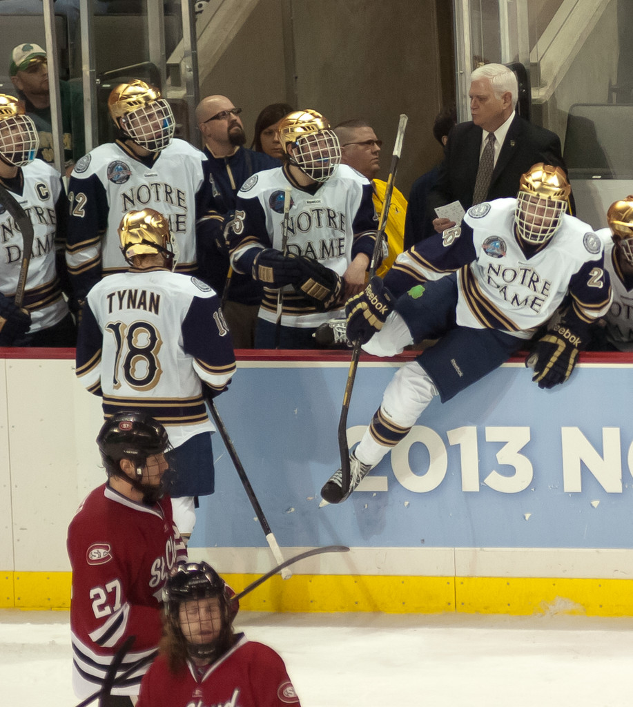 Notre Dame Men's Ice Hockey falls to St. Cloud State on 03-30-2013