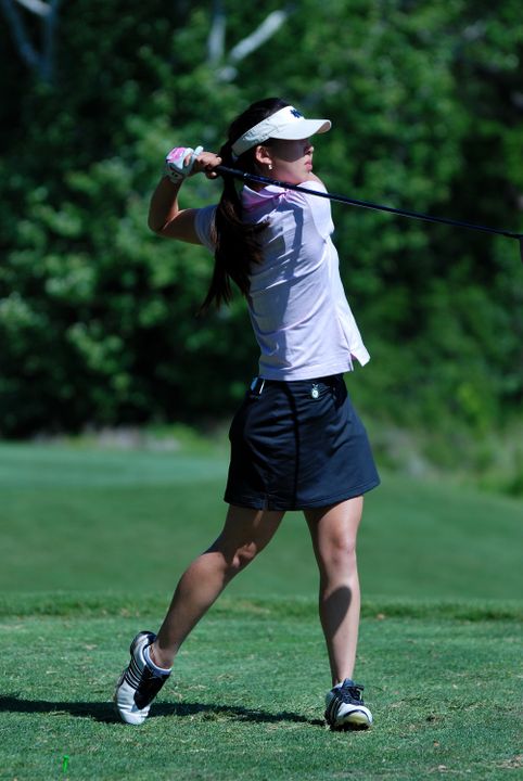 Freshman Nicole Zhang carded a 74 (+2) in the third round of the NCAA Championship.