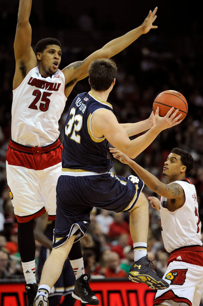 Notre Dame vs. Louisville (USATSI)