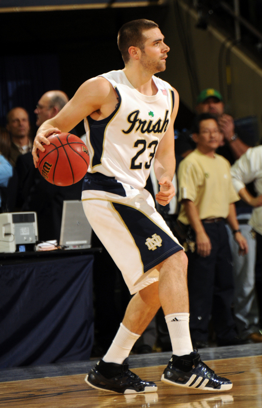 Irish Hold Off South Florida, 67-57 Connecticut Notre Dame Basketball