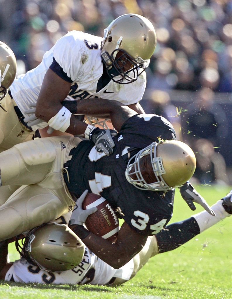 Notre Dame Football vs. Navy, 11/03/2007 (AP)