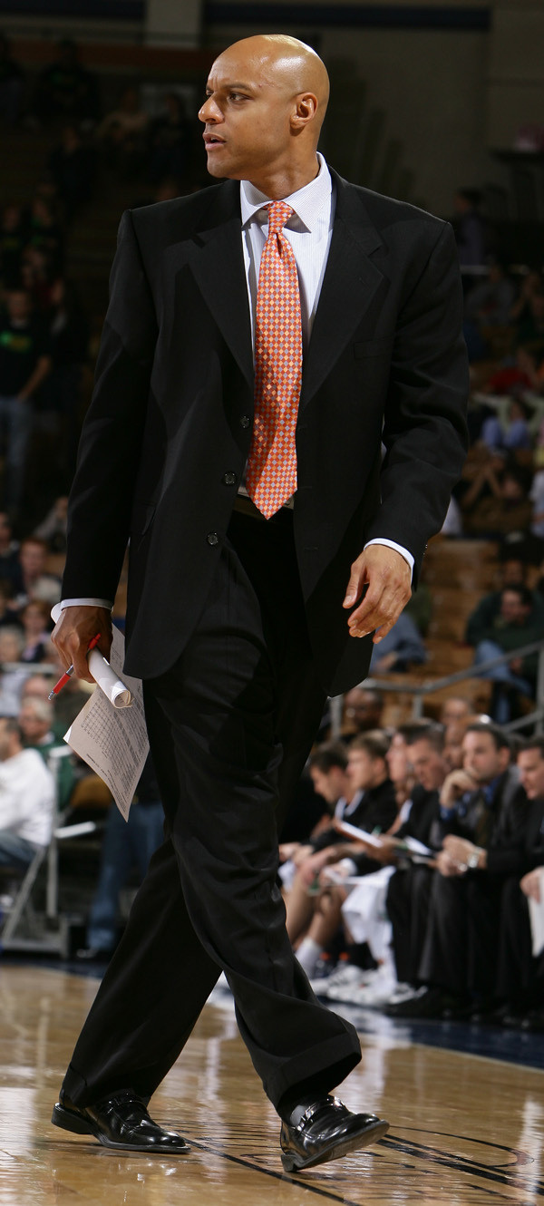 Gene Cross Named Head Coach At The University of Toledo Gene Cross played an instrumental role in Notre Dame's success over the past two seasons as the Irish compiled a 49-16 (.753) overall record.