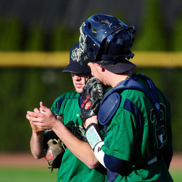 Irish Baseball Splits Doubleheader Against Michigan