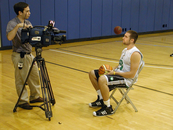 Notre Dame Men’s Basketball Team Begins Preparations For Ireland Tour Irish players met the media prior to the start of Monday's practice in preparation for Notre Dame's trip to Ireland, Aug. 12-25.