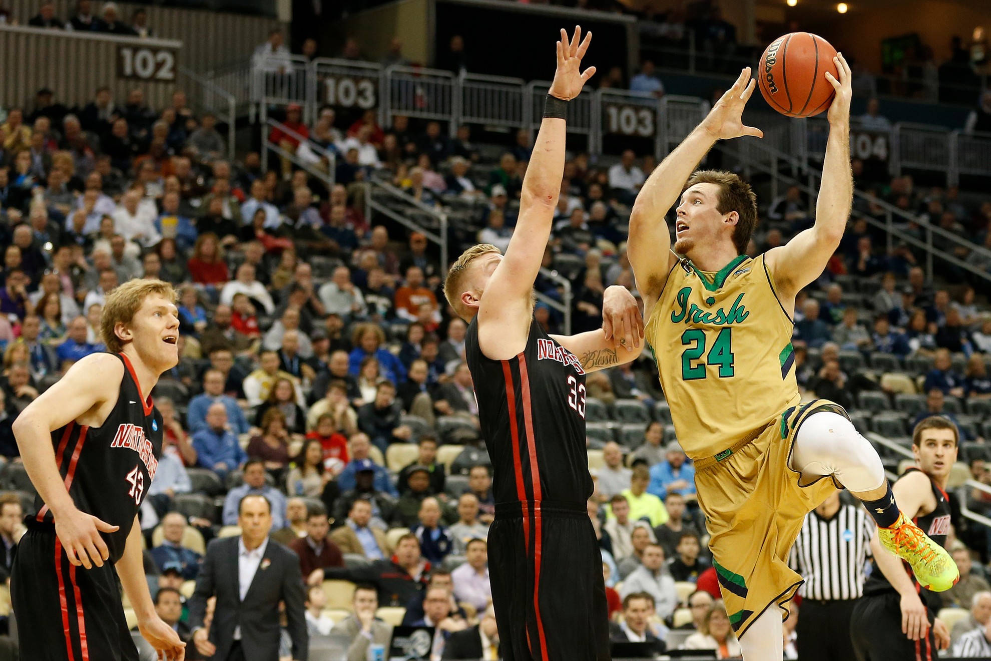Fighting Irish To Face Wichita State In Sweet 16 Saturday against Butler, Pat Connaughton became Notre Dame's all-time leader in games played. The Fighting Irish captain has competed in all 137 contests during his career.