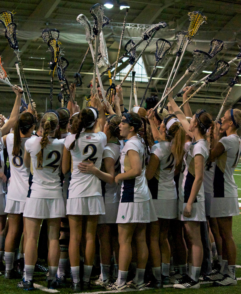 Women's Lacrosse Beats Cincinnati, 25-1