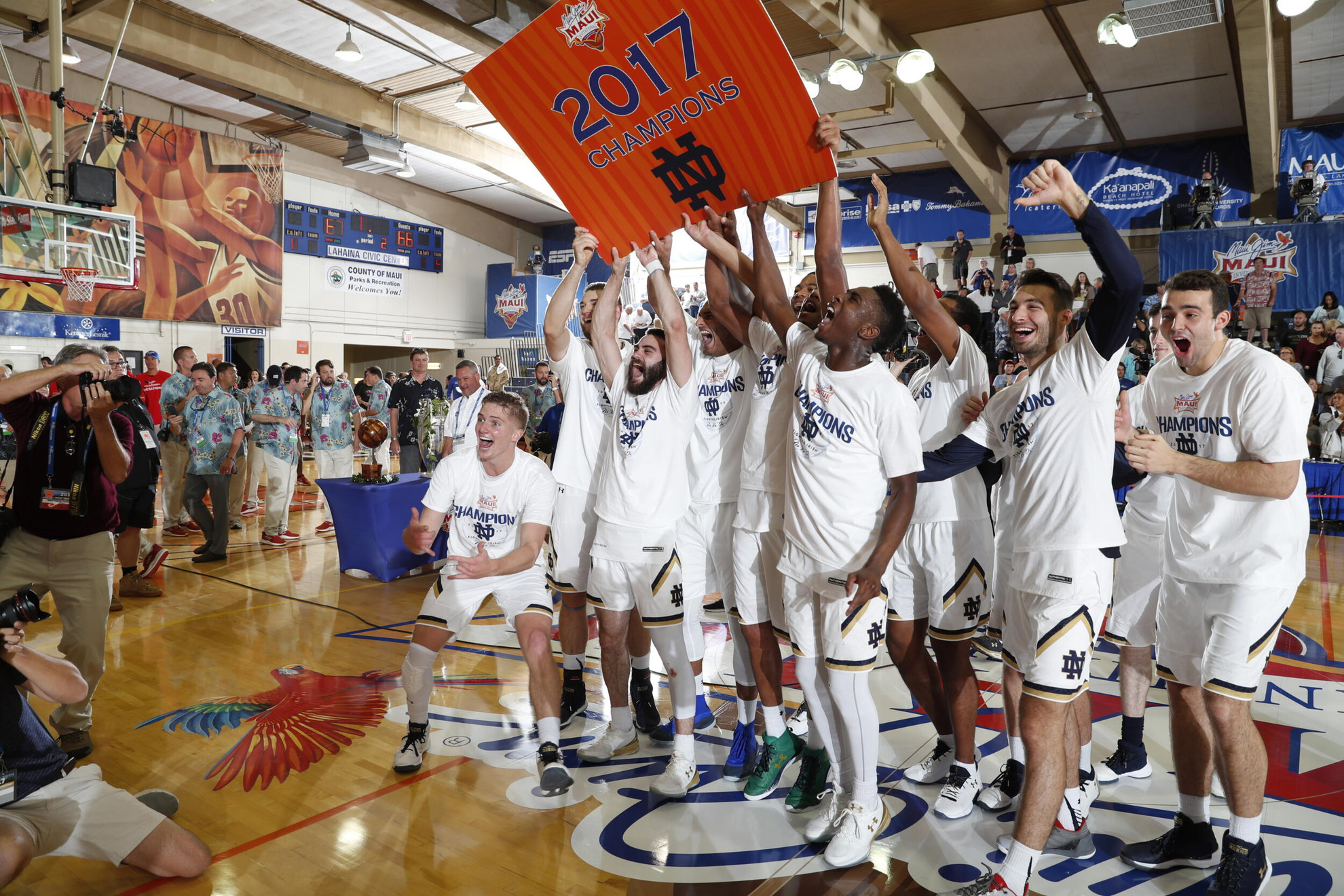 Irish Will Start Defense Of 2017 Maui Title Against St. Mary’s Irish Will Start Defense Of 2017 Maui Title Against St. Mary’s