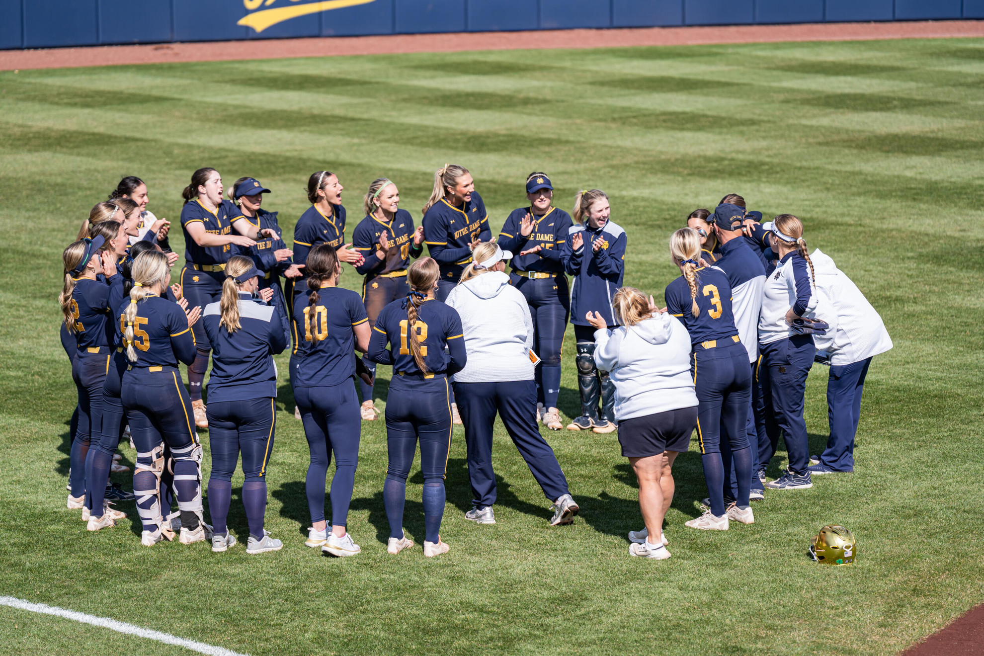 Irish Tame Tigers In Run Rule Victory Irish Tame Tigers In Run Rule Victory