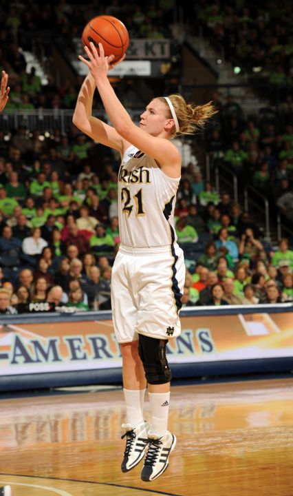 Senior guard/tri-captain Natalie Novosel scored a game-high 28 points (including an NCAA tournament record 18-of-20 from the free throw line) in Notre Dame's 73-62 second-round win over California on Tuesday night at Purcell Pavilion.