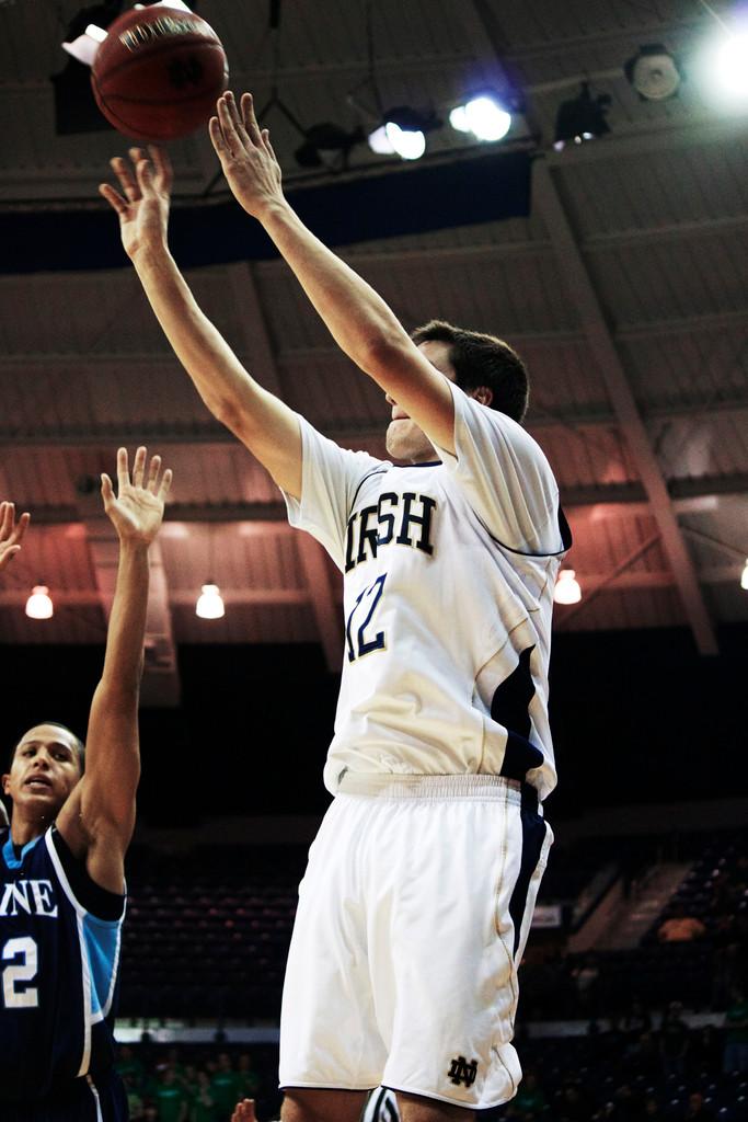 Mens Basketball vs Maine 12/8