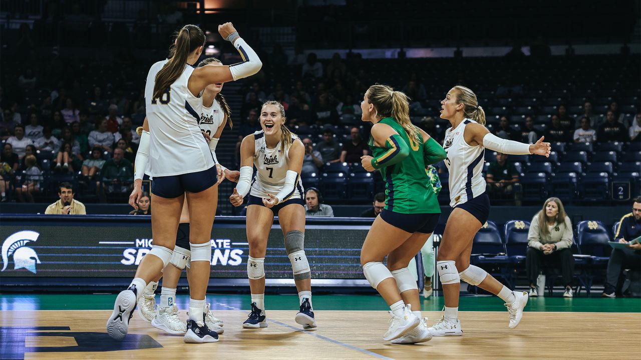 Notre Dame Fighting Irish - Official Athletics Website