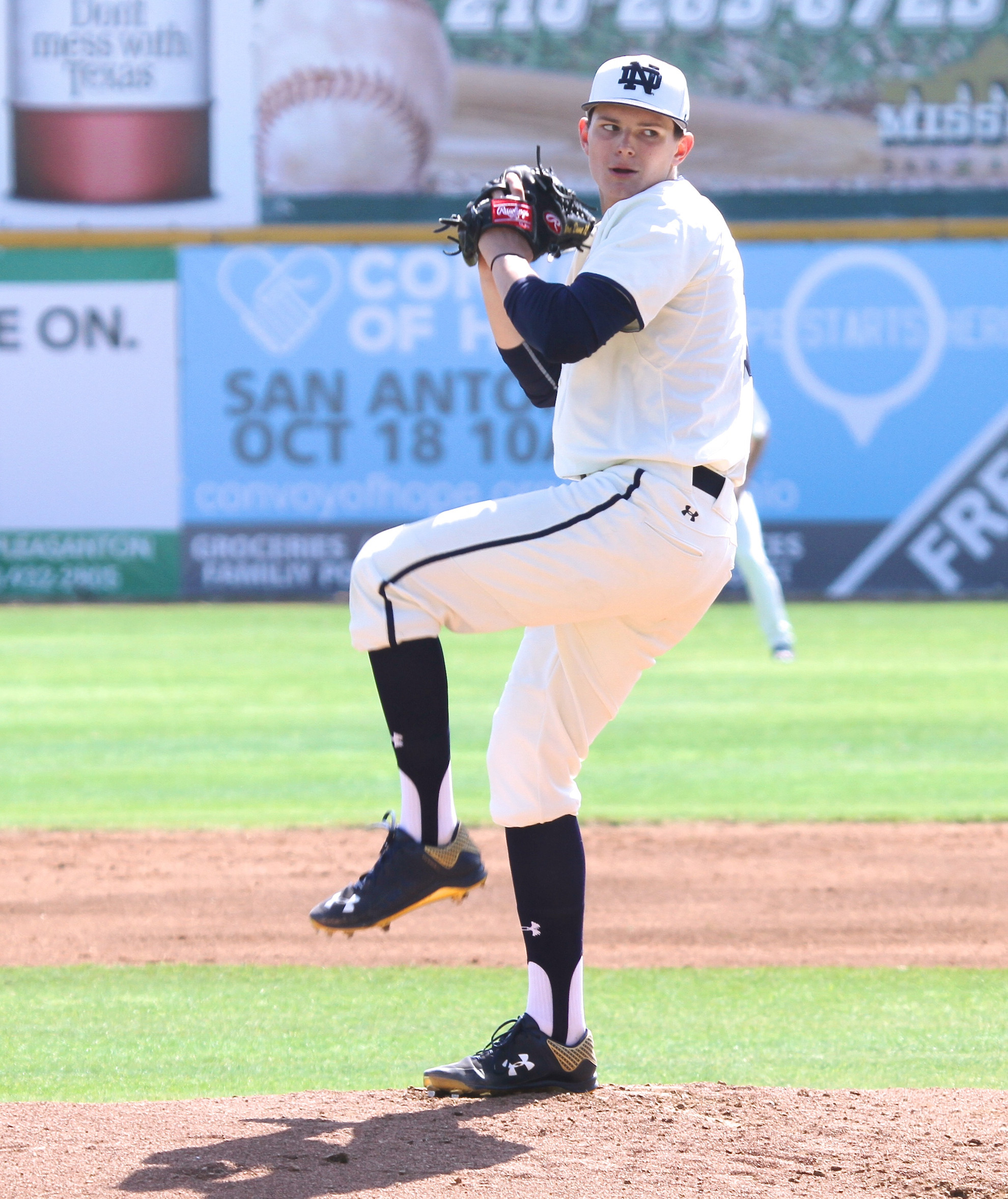 Baseball Sweeps Saturday In Thrilling Fashion To Claim Mercer Baseball Classic Freshman RHP Brandon Bielak will start Saturday's second game against No. 12 Virginia.