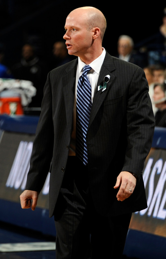 Martin's 3-Pointers Lead Irish to 93-74 Win Over Seton Hall (AP)