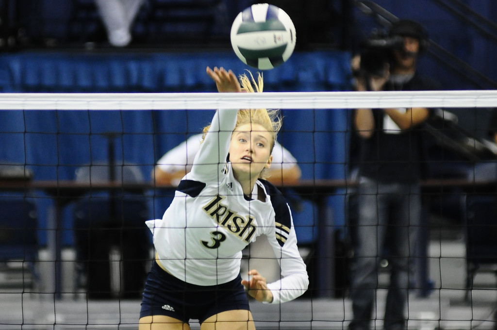 Notre Dame Women's Volleyball vs. Loyola Marymount Notre Dame, Ind. (Purcell Pavilion) L, 3-1