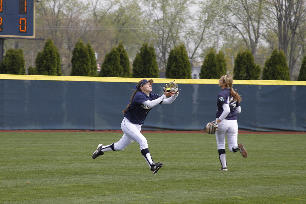 4/1 Softball vs. Connecticut