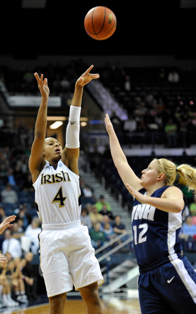 No. 12 Irish Open Season With 99-48 Win Over New Hampshire (AP)
