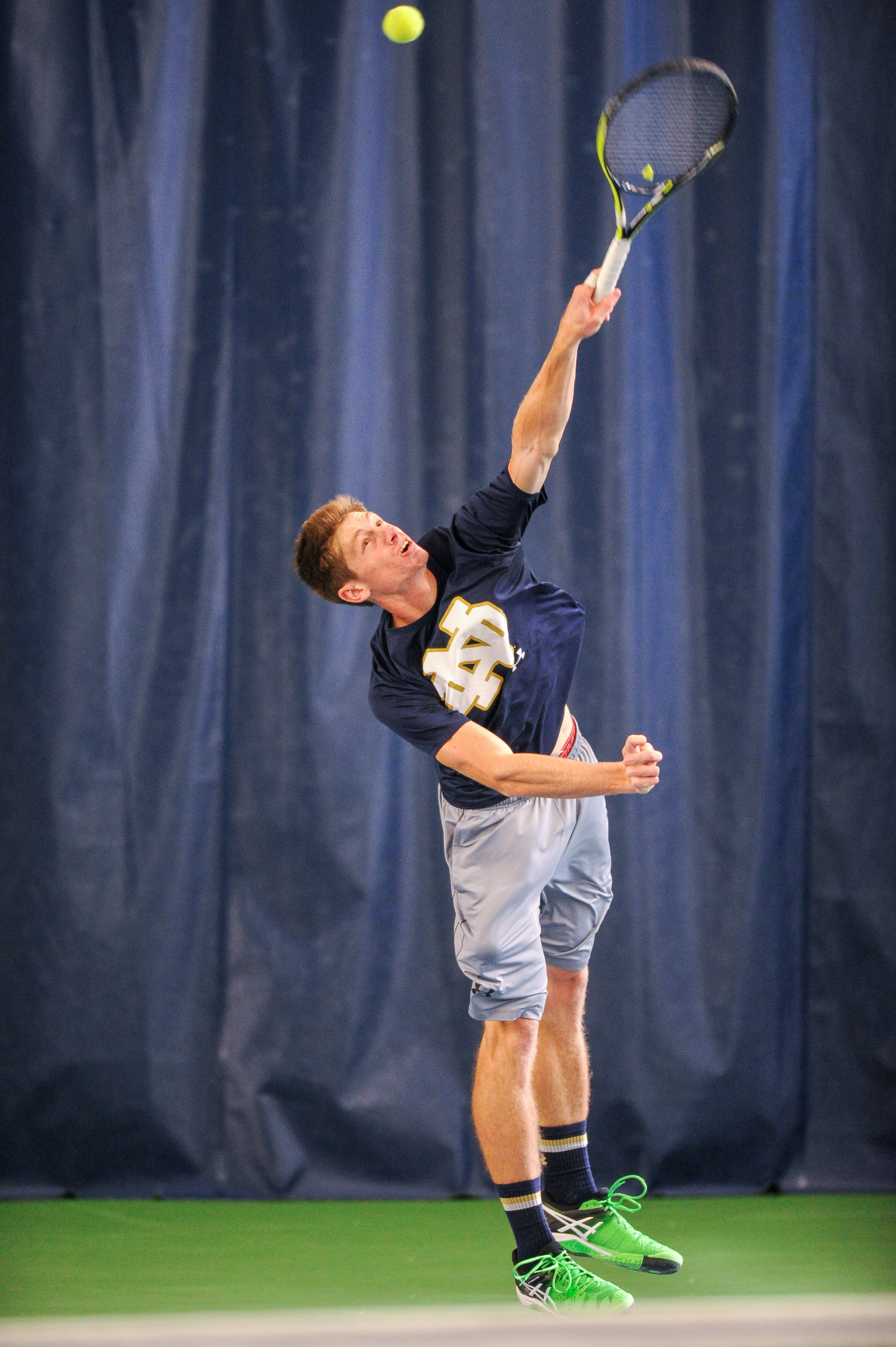 Lawson, Monaghan Advance To Quarterfinals At National Indoor Championships Senior Alex Lawson