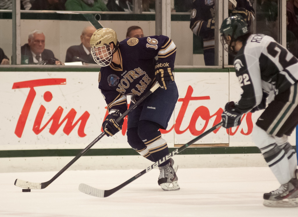 Notre Dame Men's  Ice Hockey tops Michigan State on 01-11-2013