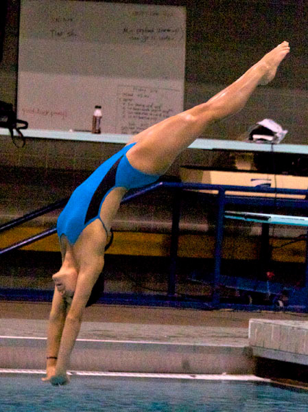 Day One Of NCAA Zone Championships Complete For Irish Divers Jenny Chiang