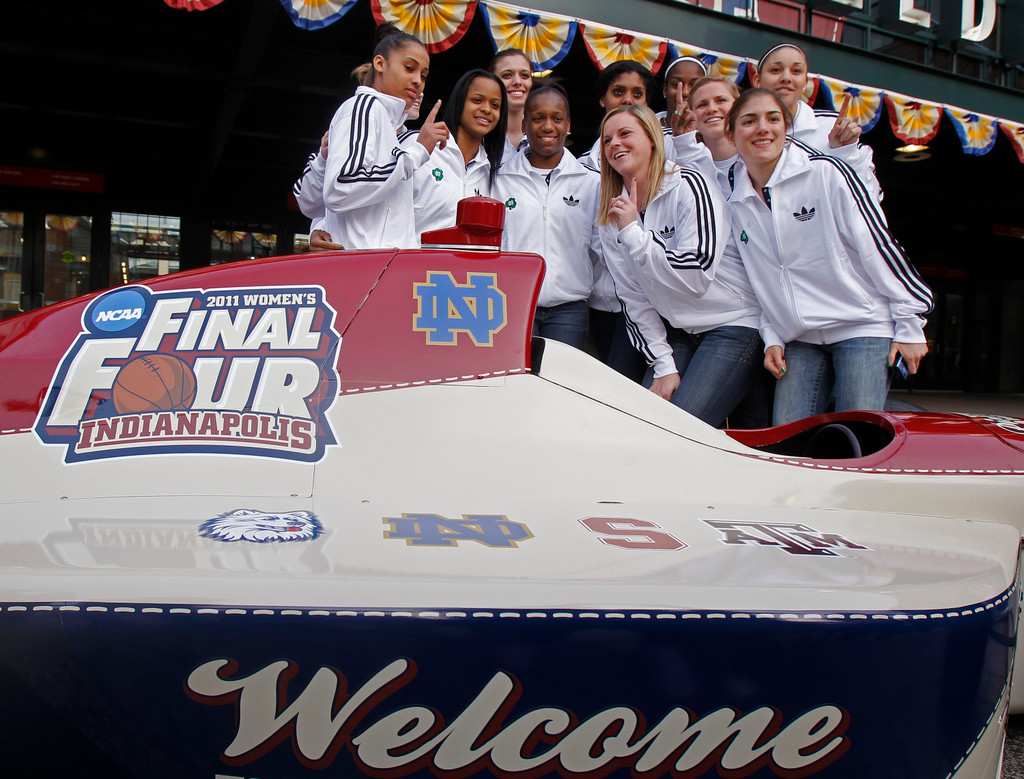 A Season in Photos: 2010-11 Notre Dame Women's Basketball