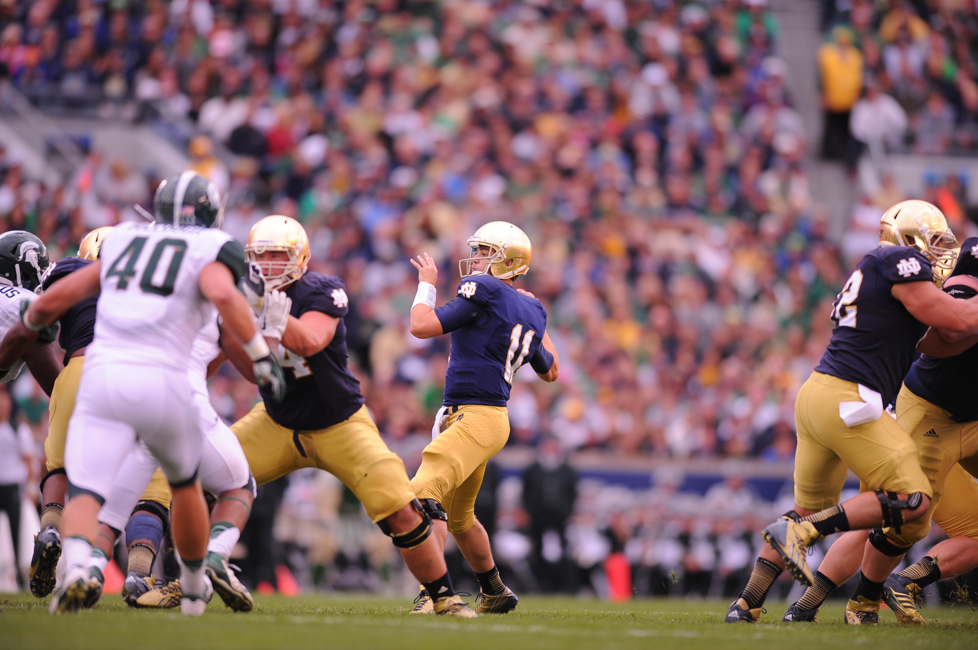In the Spotlight Notre Dame Senior QB Tommy Rees understands and embraces the pressures that come along with his position.
