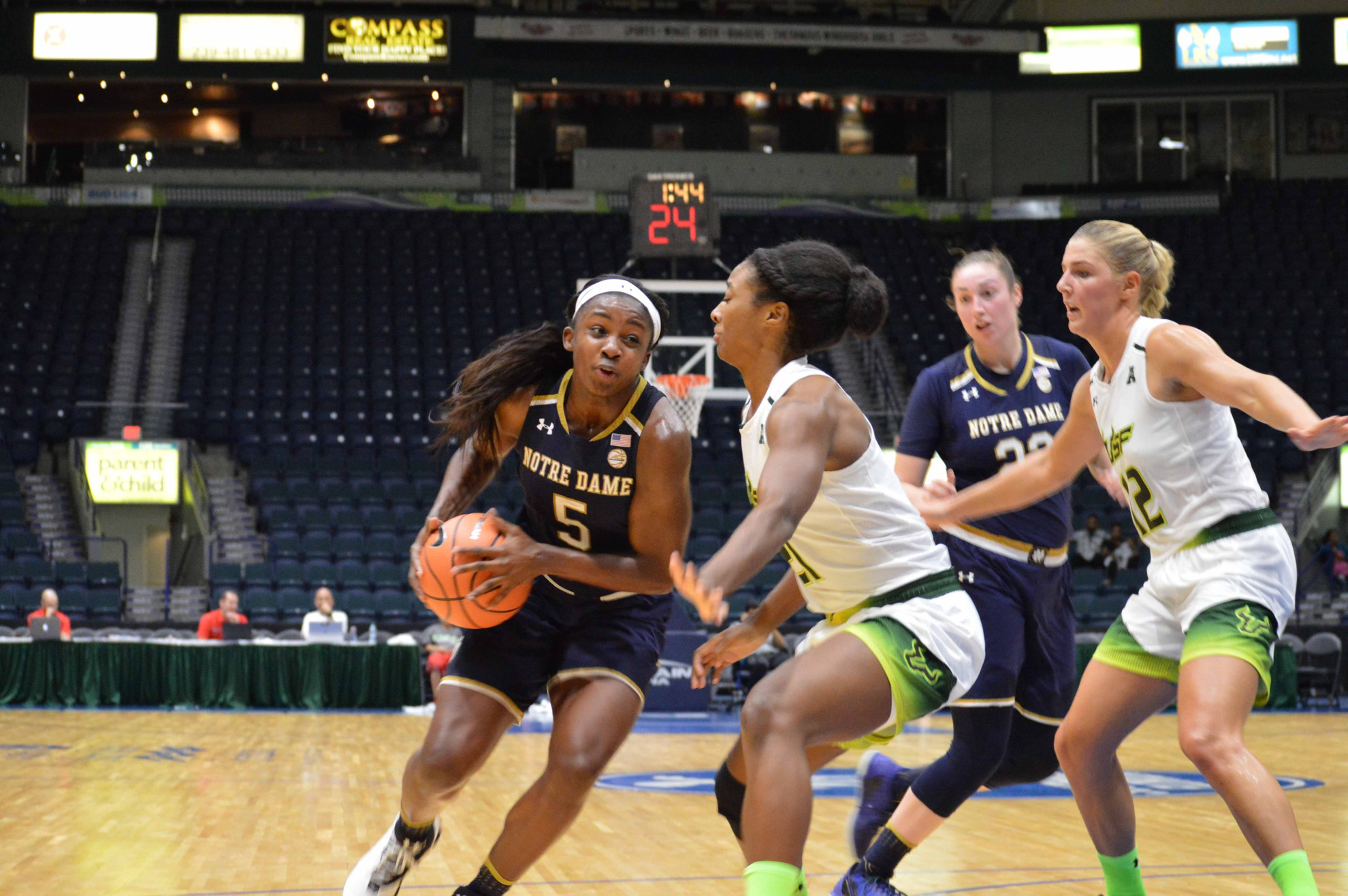 No. 6/6 Notre Dame Runs By No. 17/16 Bulls, 76-66 No. 6/6 Notre Dame Runs By No. 17/16 Bulls, 76-66