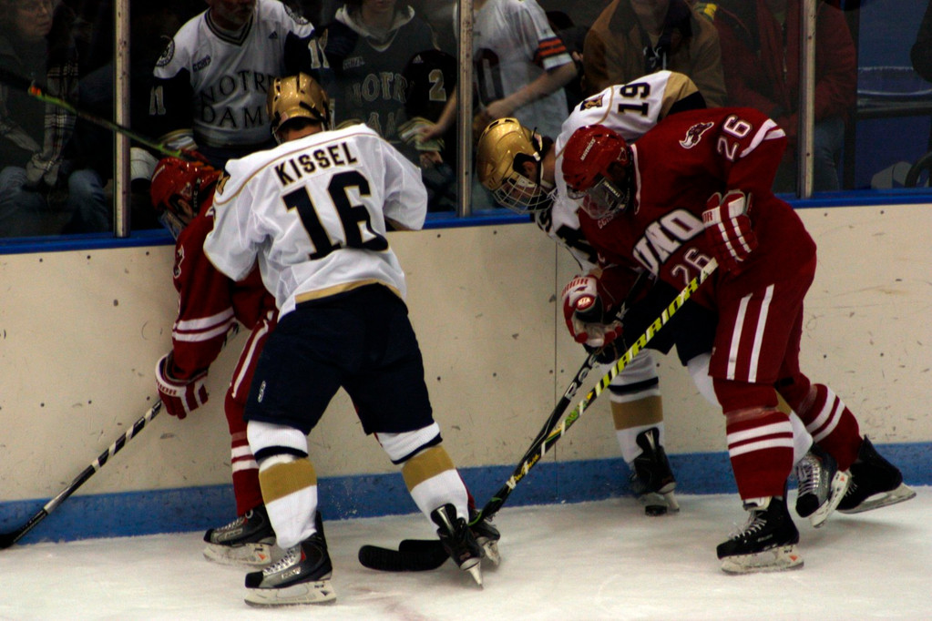 Men's Hockey vs. UNO