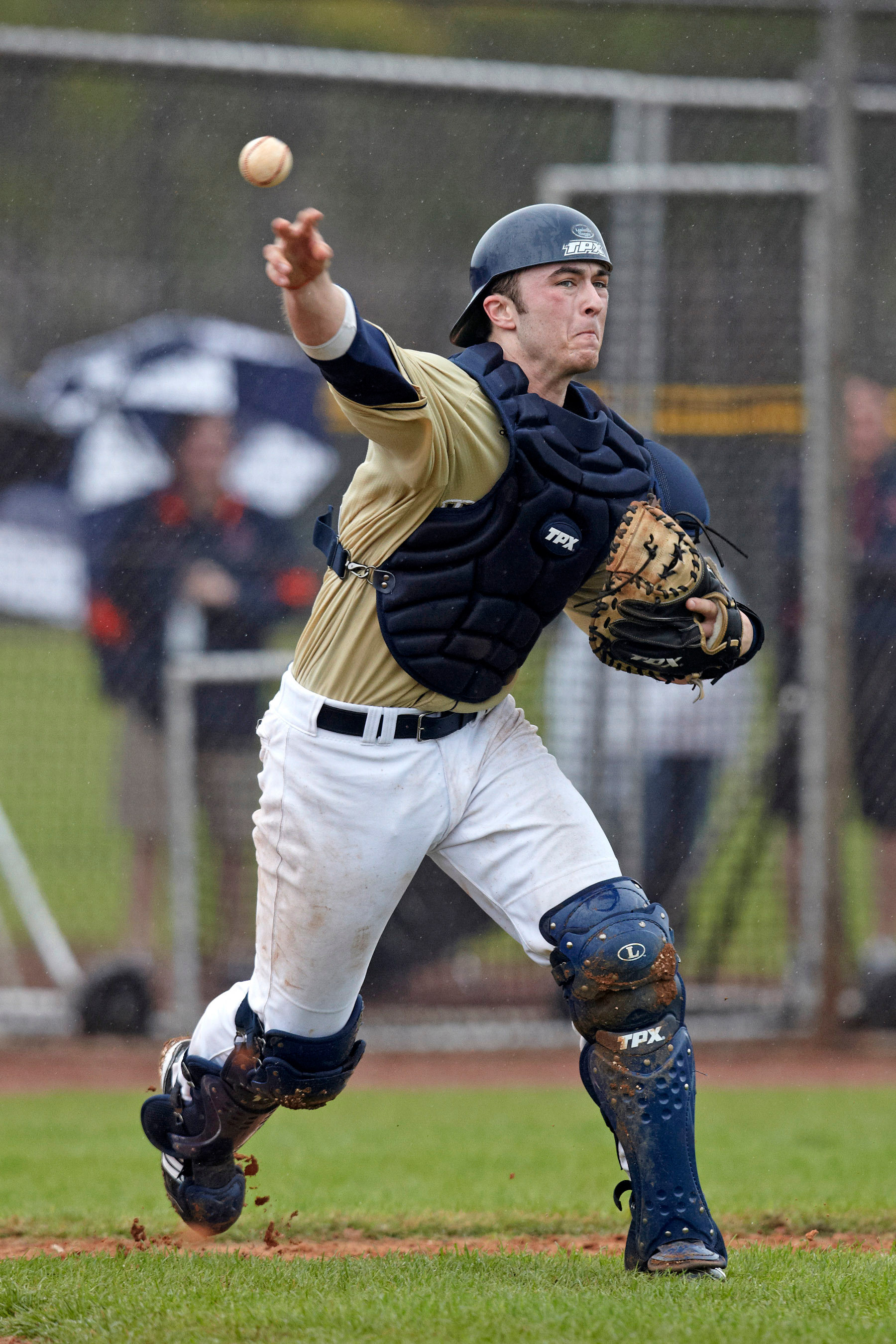 Irish Sweep Away Hofstra With 5-4 Victory Notre Dame vs Illinois