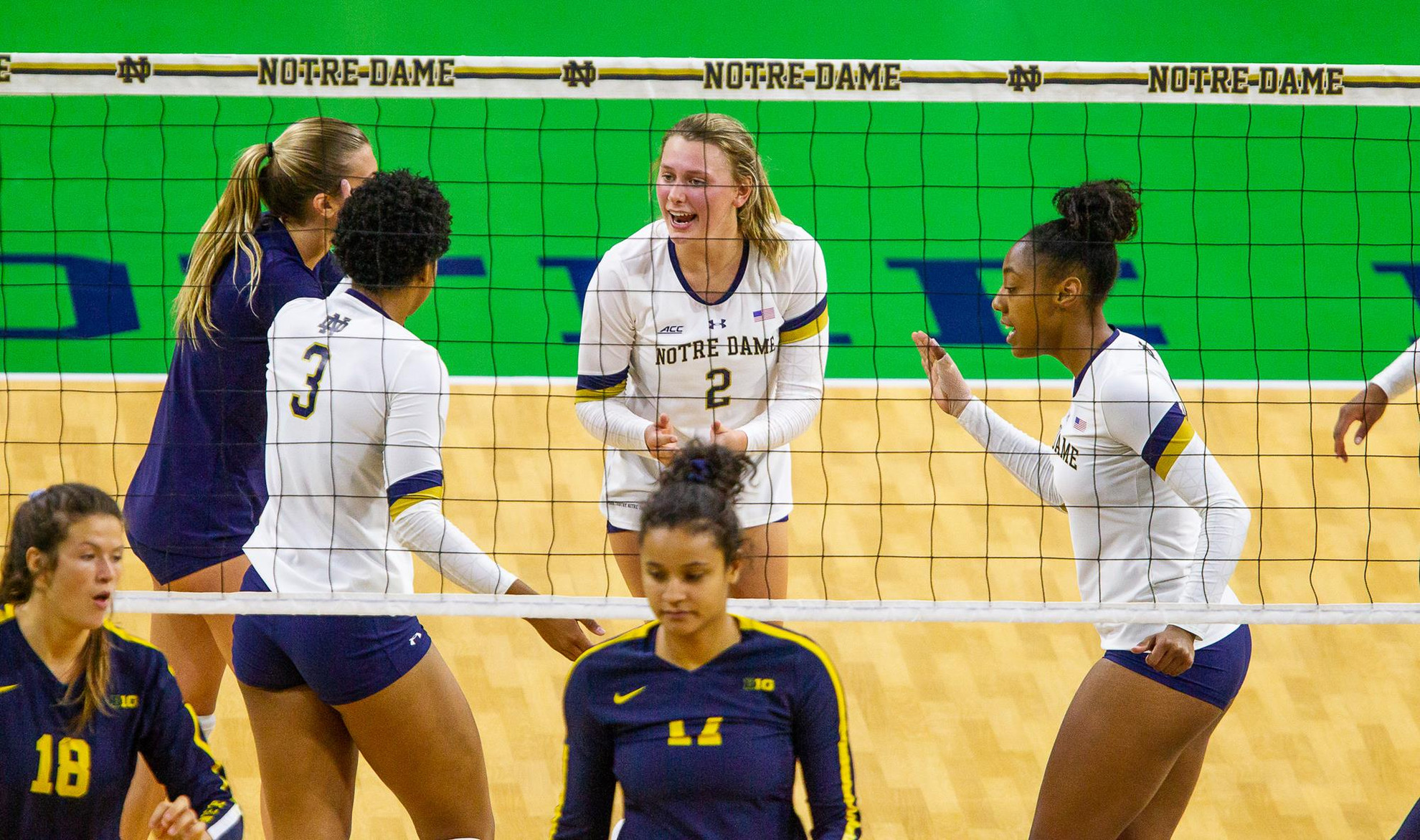 Irish Travel To No. 22 Louisville for ACC Midweek Matchup ND