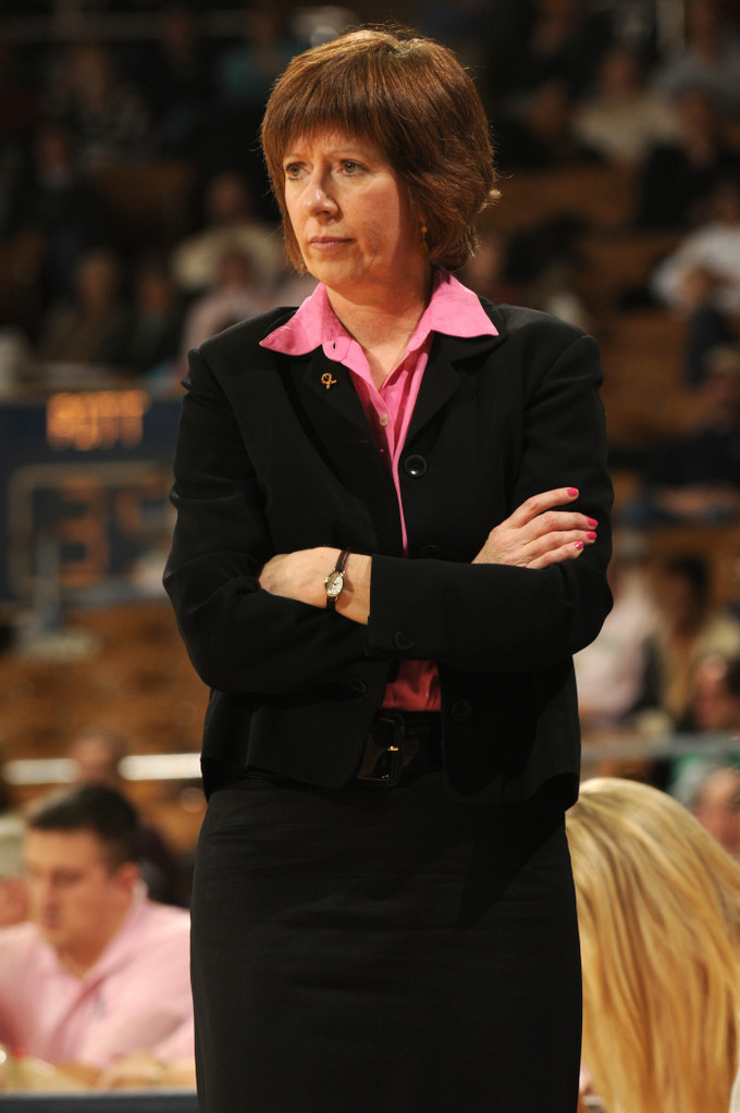 Irish Topples Pitt, 81-66