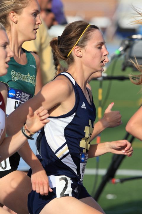 Junior Rebecca Tracy advanced to the finals of the 1,500m run on Thursday night.