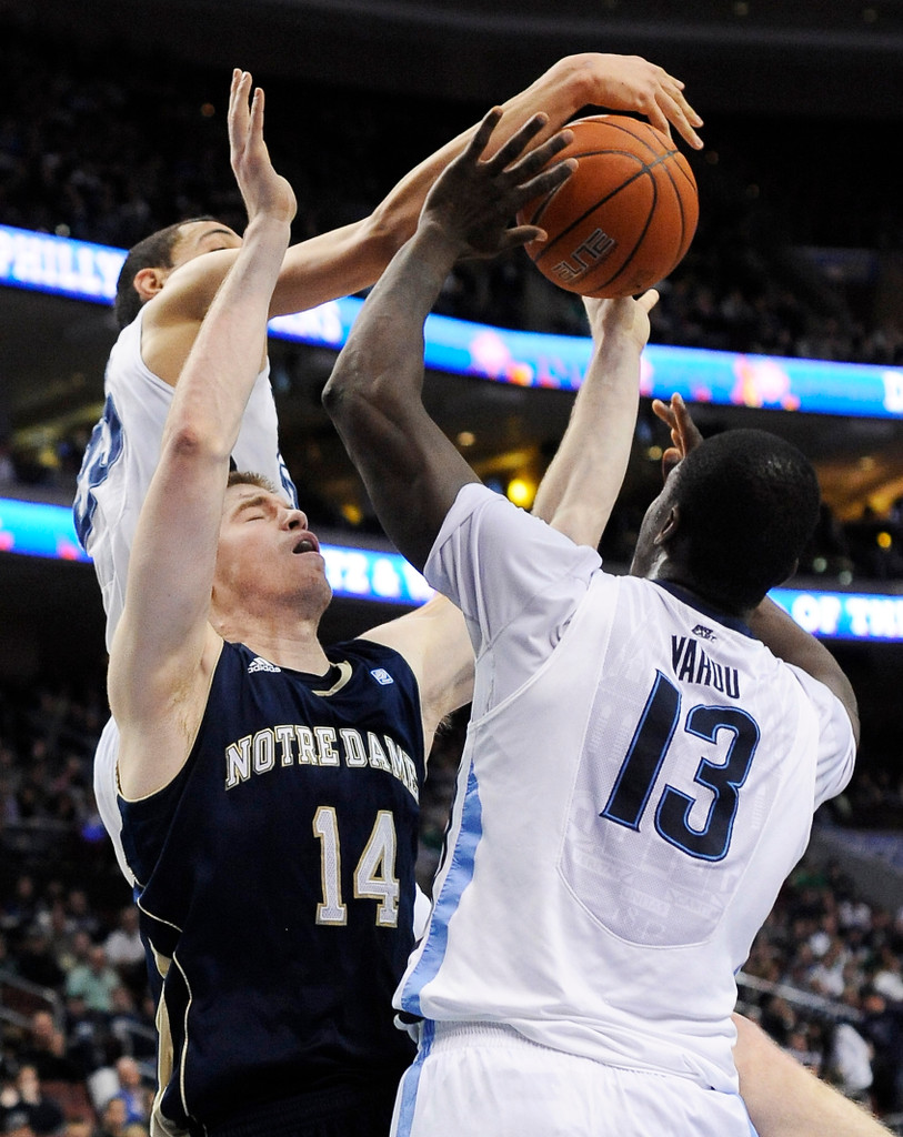 #23 Irish Hold On to Defeat Nova in OT, 74-70 (AP)