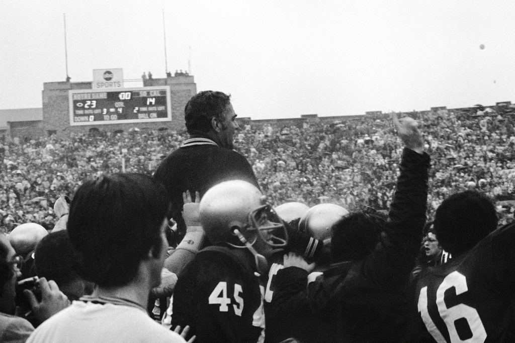 Notre Dame vs. USC: The Rivalry in Photos