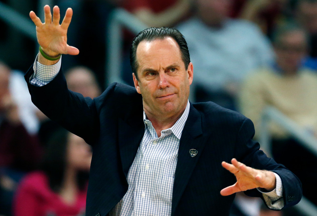 No. 21 Notre Dame Falls to Providence, 71-54 (AP)